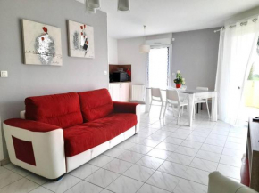 Appartement charmant près de la plage avec garage et terrasse - Idéal pour famille et amis - FR-1-392-233